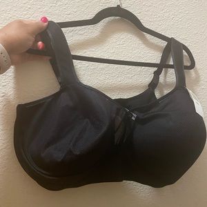 Felina Sports Bra. NWT. Size 44G.